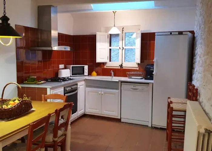 Ca La Caterina Holiday home Peratallada